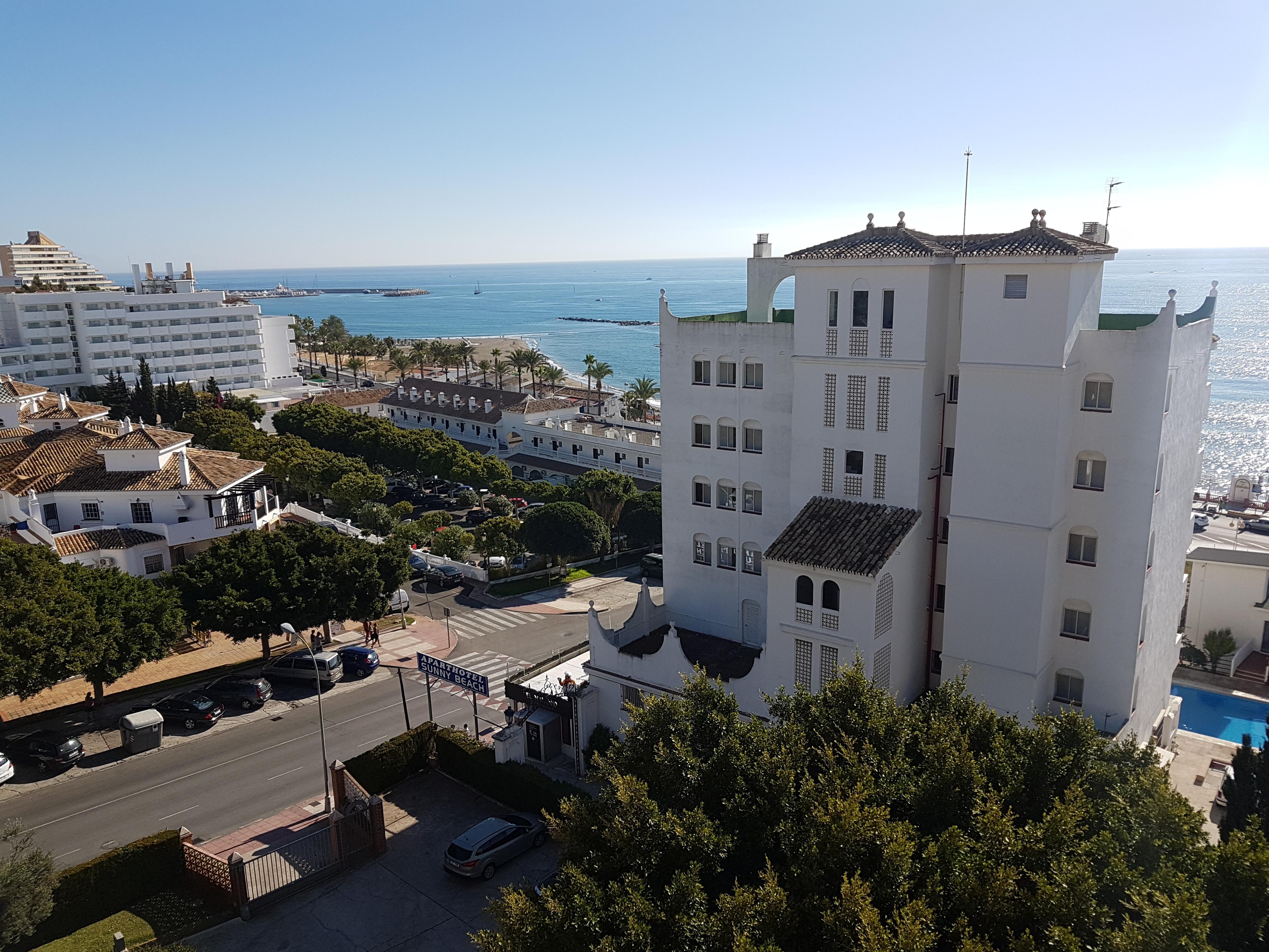 Sunny Beach Benalmadena Bagian luar foto