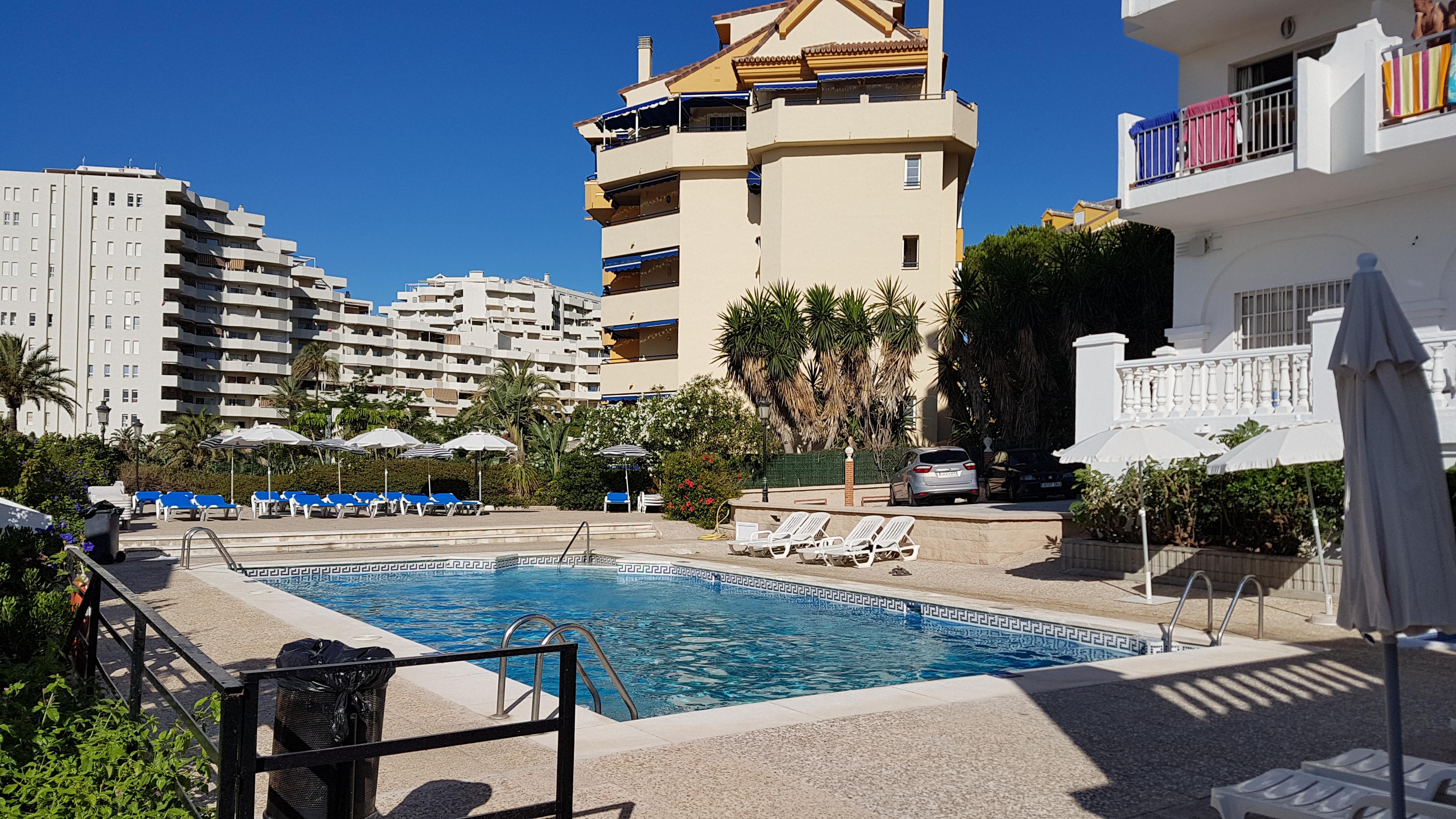 Sunny Beach Benalmadena Bagian luar foto