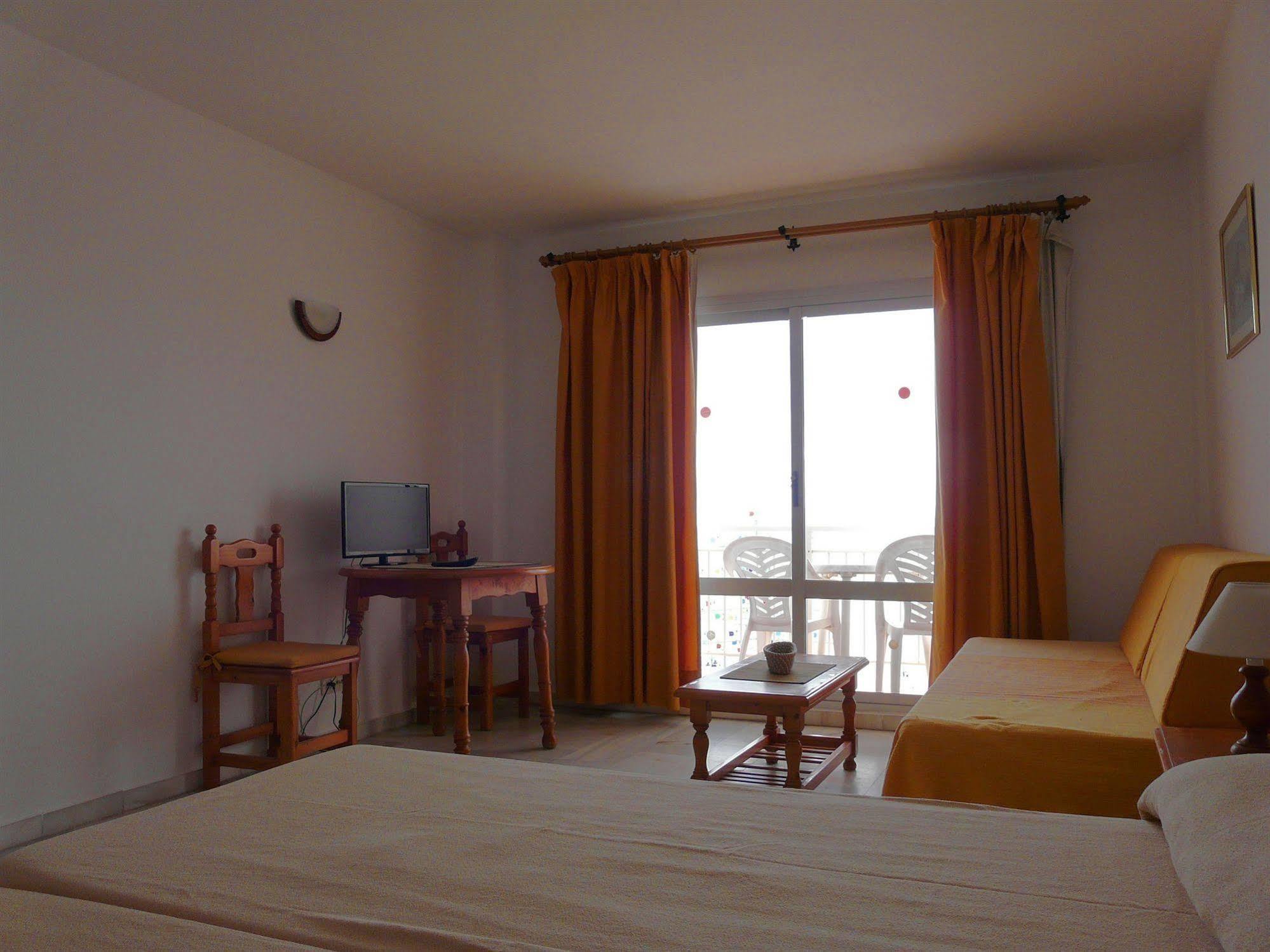 Sunny Beach Benalmadena Bagian luar foto
